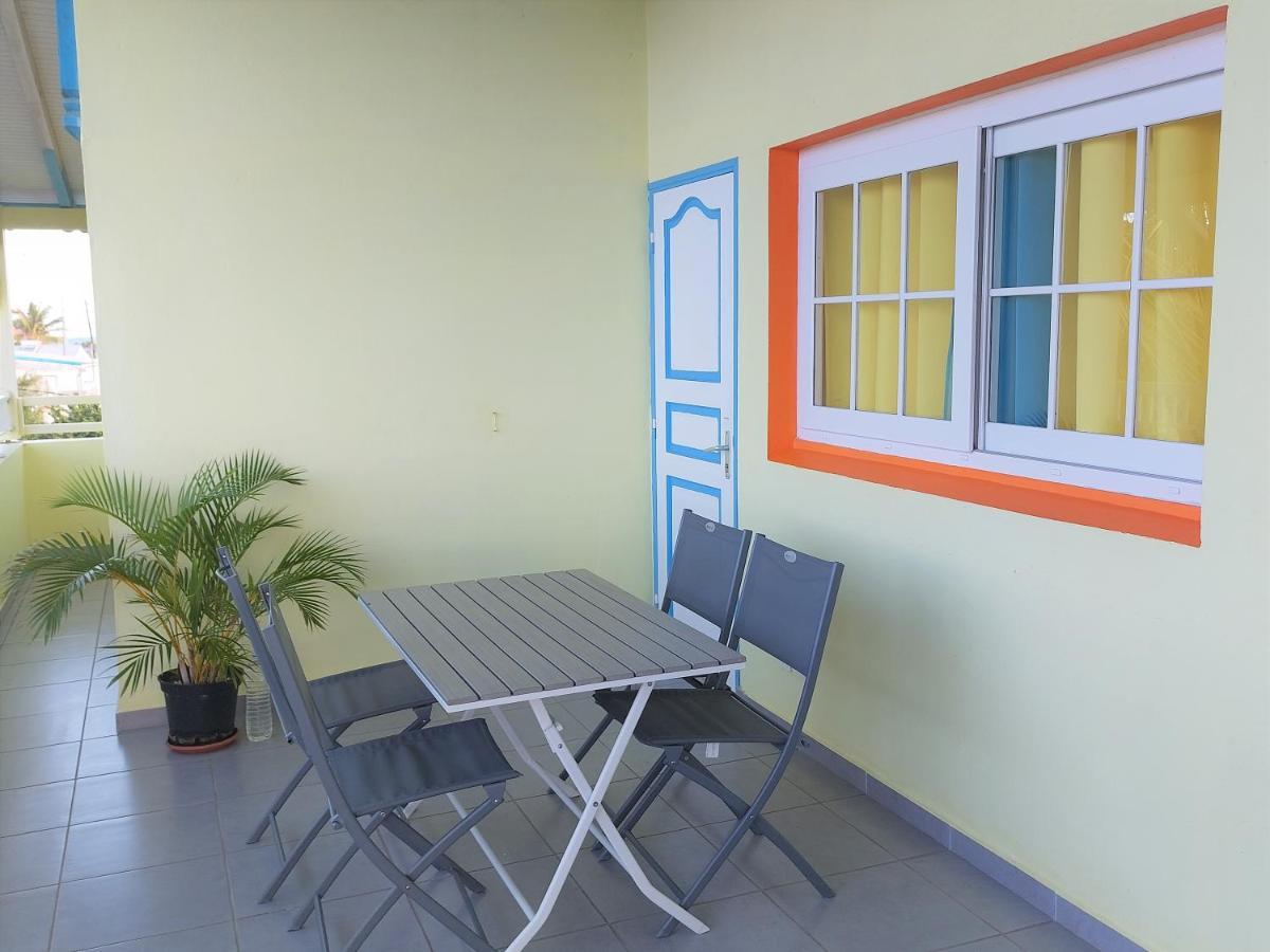Calme Villa Sainte-Rose Exterior foto